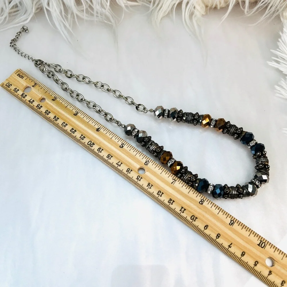 Gorgeous, heavy, weighted, silvertone, reflective costume necklace
